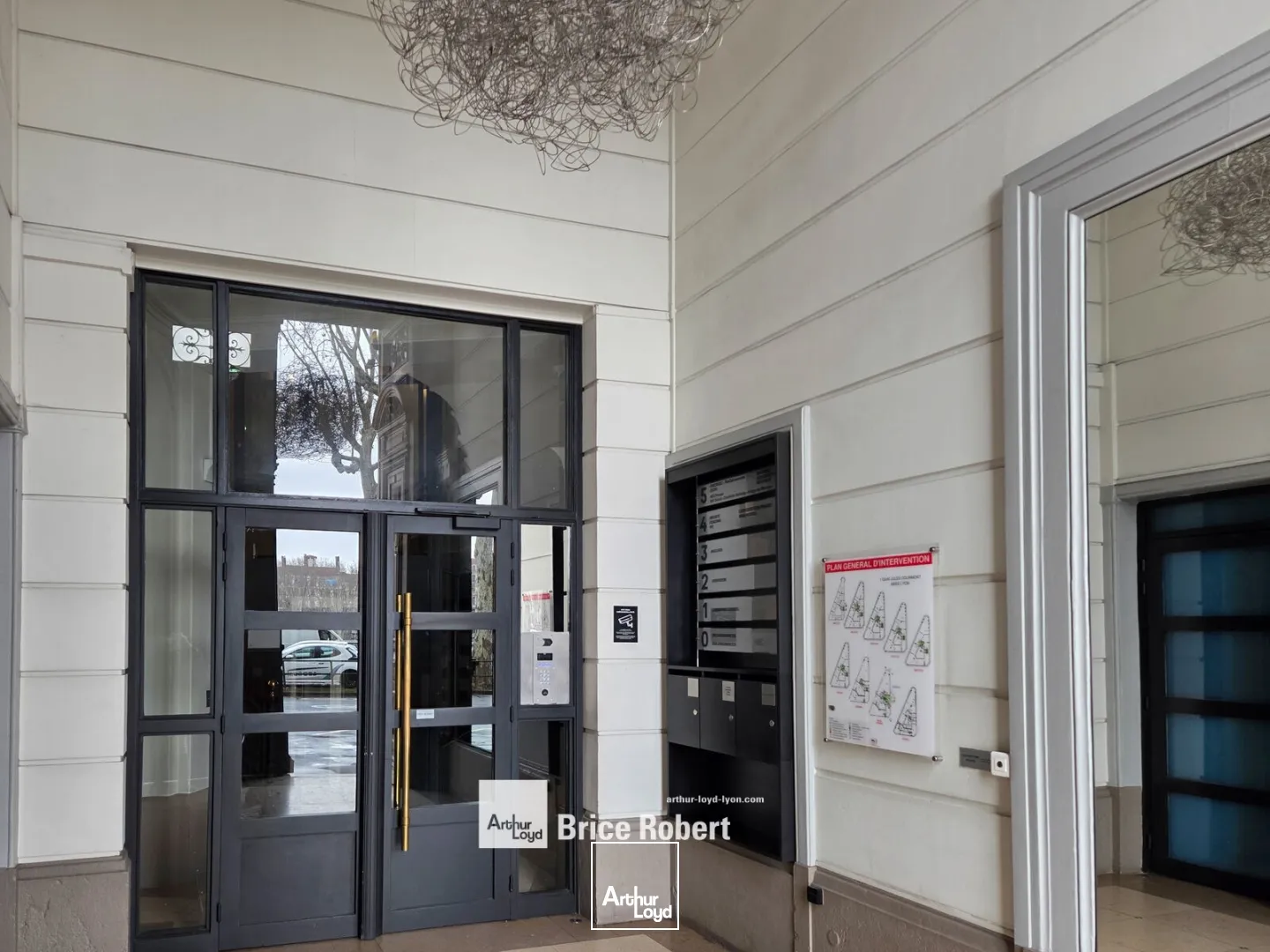 Bureaux - Location - LYON - 69002 - 581-581 - 7660375