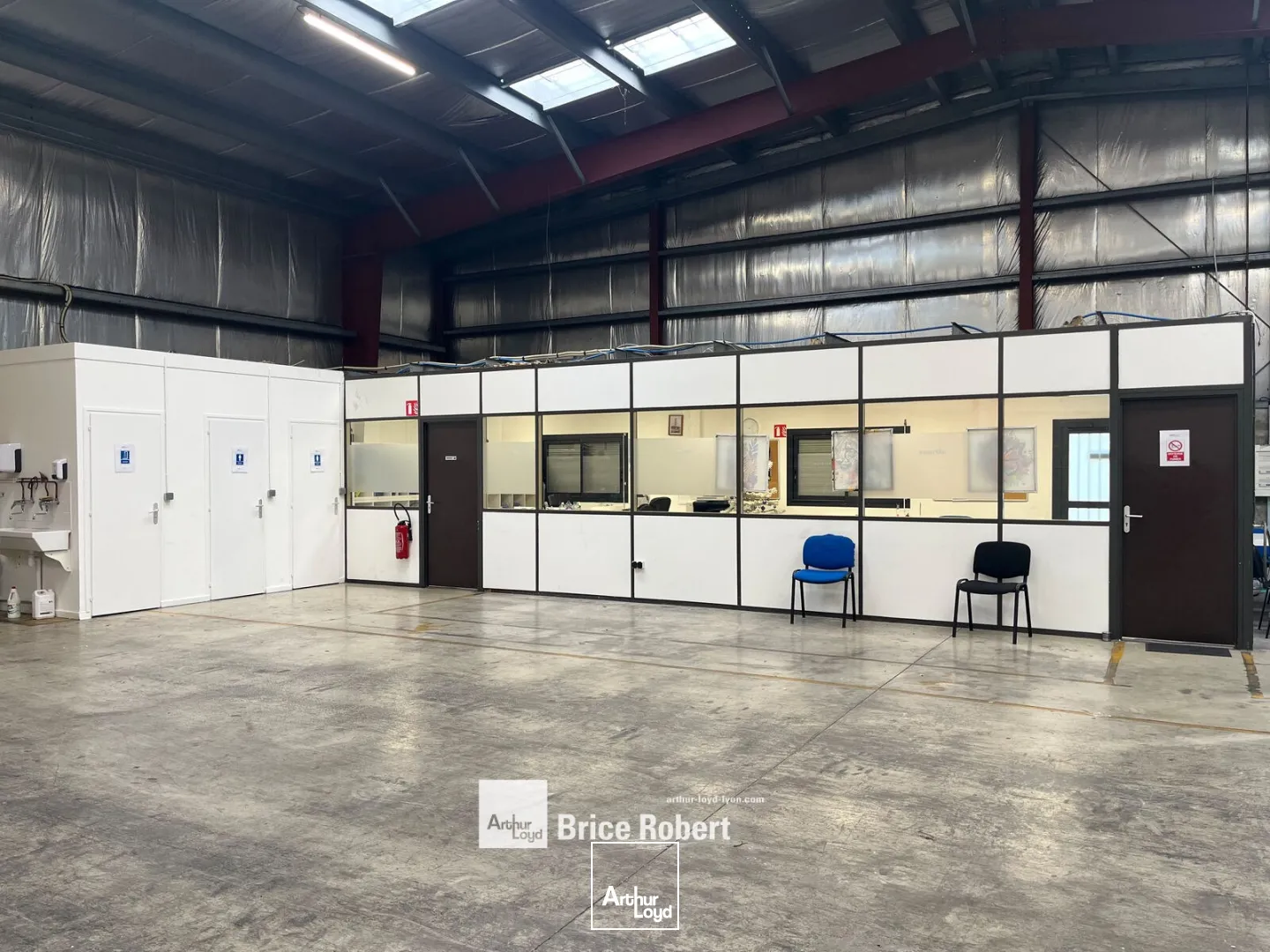 Locaux d'activité & Entrepôts - Location - SAINT GENIS LAVAL - 69230 - 440-440 - 7660471