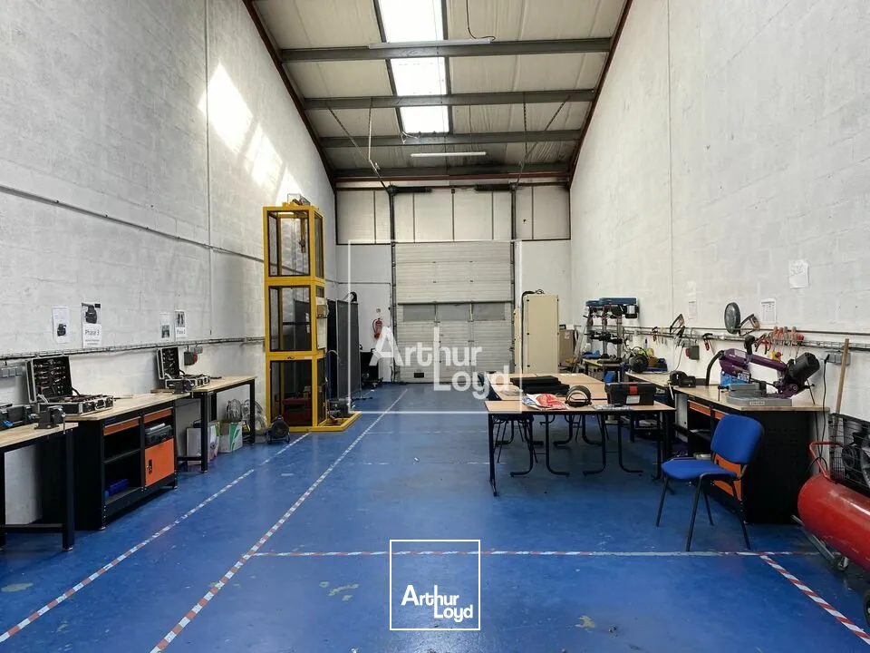 Locaux d'activité & Entrepôts - Location - GRIGNY - 91350 - 176-528 - 7660613