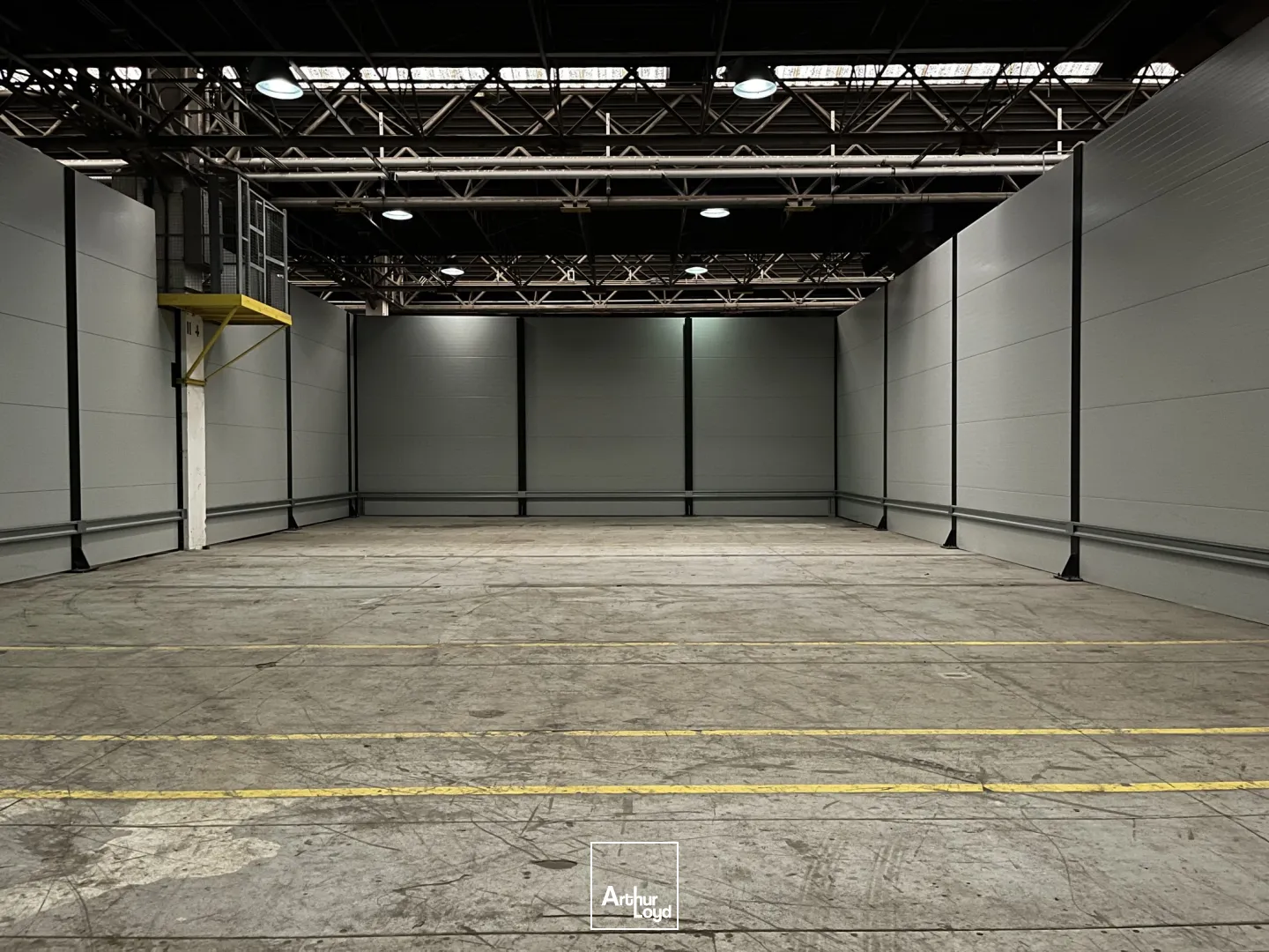 Locaux d'activité & Entrepôts - Location - MONTATAIRE - 60160 - 330-1256 - 7660789