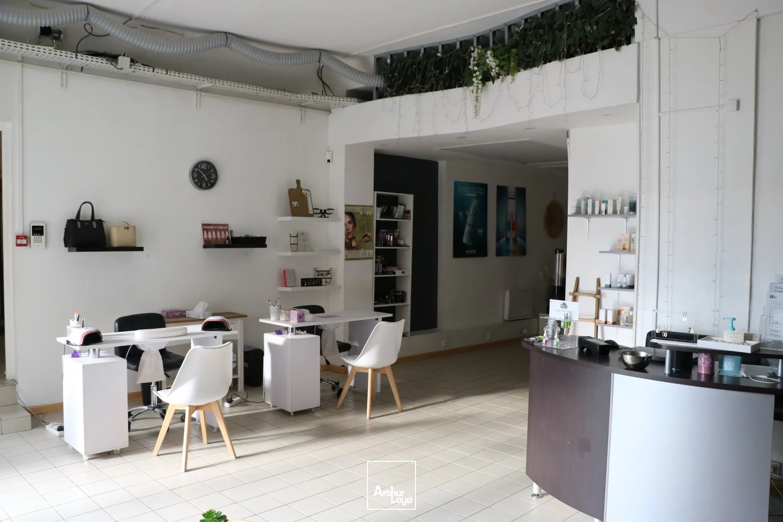 Locaux commerciaux - Location - SAINT QUENTIN - 02100 - 152-152 - 7660806