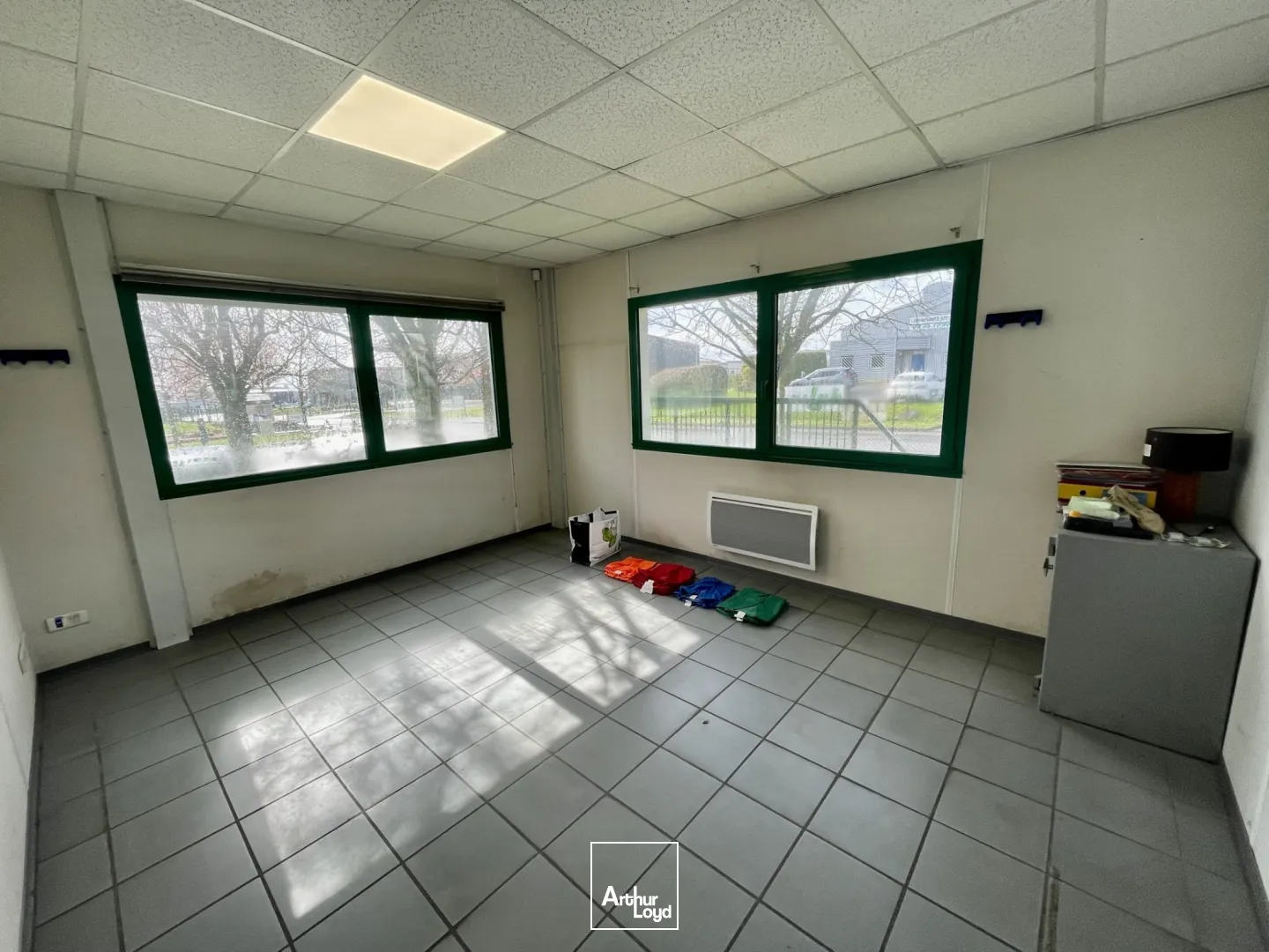 Locaux d'activité & Entrepôts - Location - ESLETTES - 76710 - 1816-1816 - 7660889