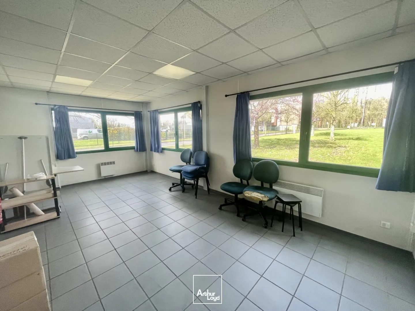 Locaux d'activité & Entrepôts - Location - ESLETTES - 76710 - 1816-1816 - 7660894