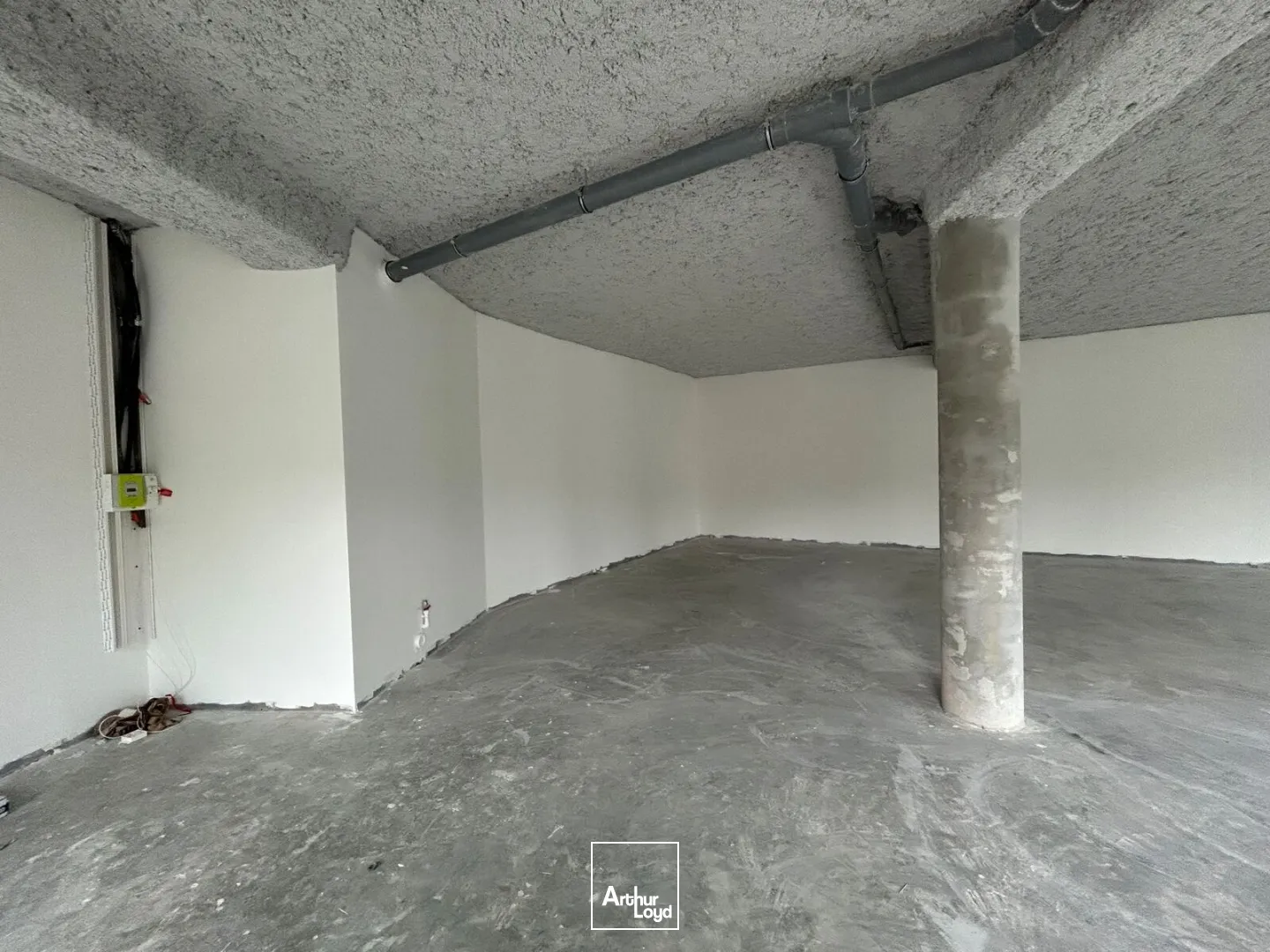 Locaux commerciaux - Location - ORVAULT - 44700 - 97-97 - 7660992