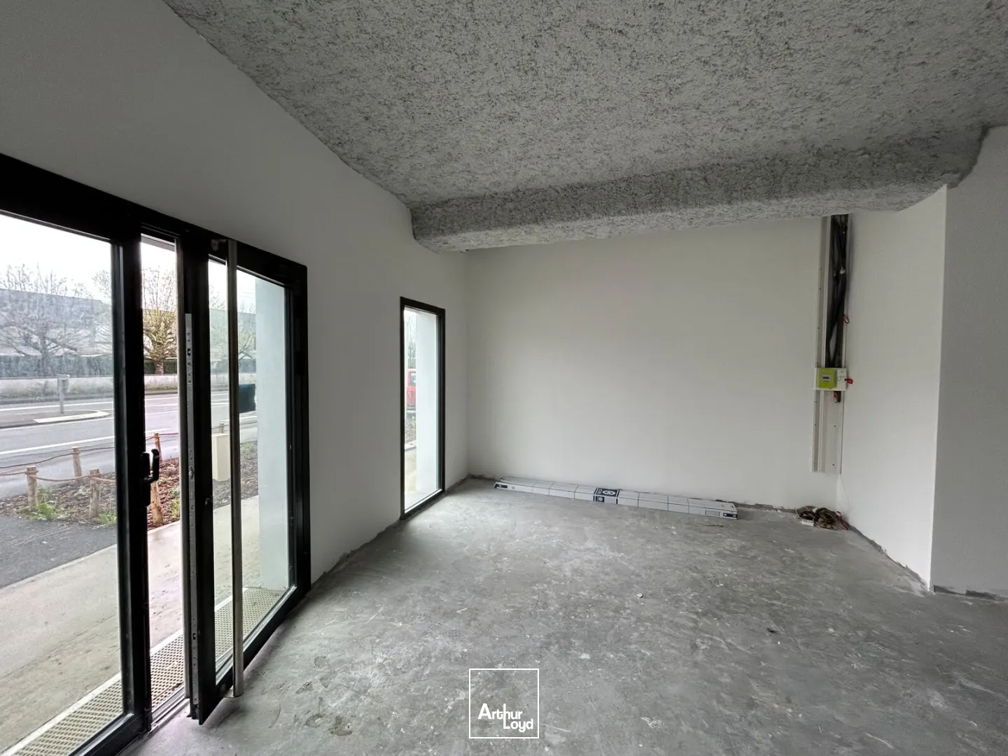 Locaux commerciaux - Location - ORVAULT - 44700 - 97-97 - 7660993