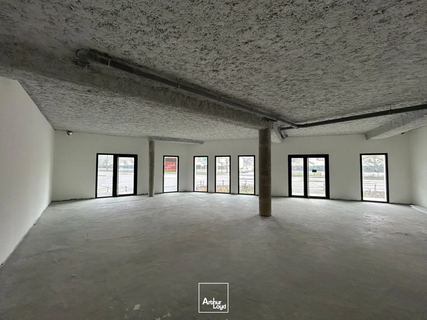 Locaux commerciaux - Location - ORVAULT - 44700 - 97-97 - 7660994