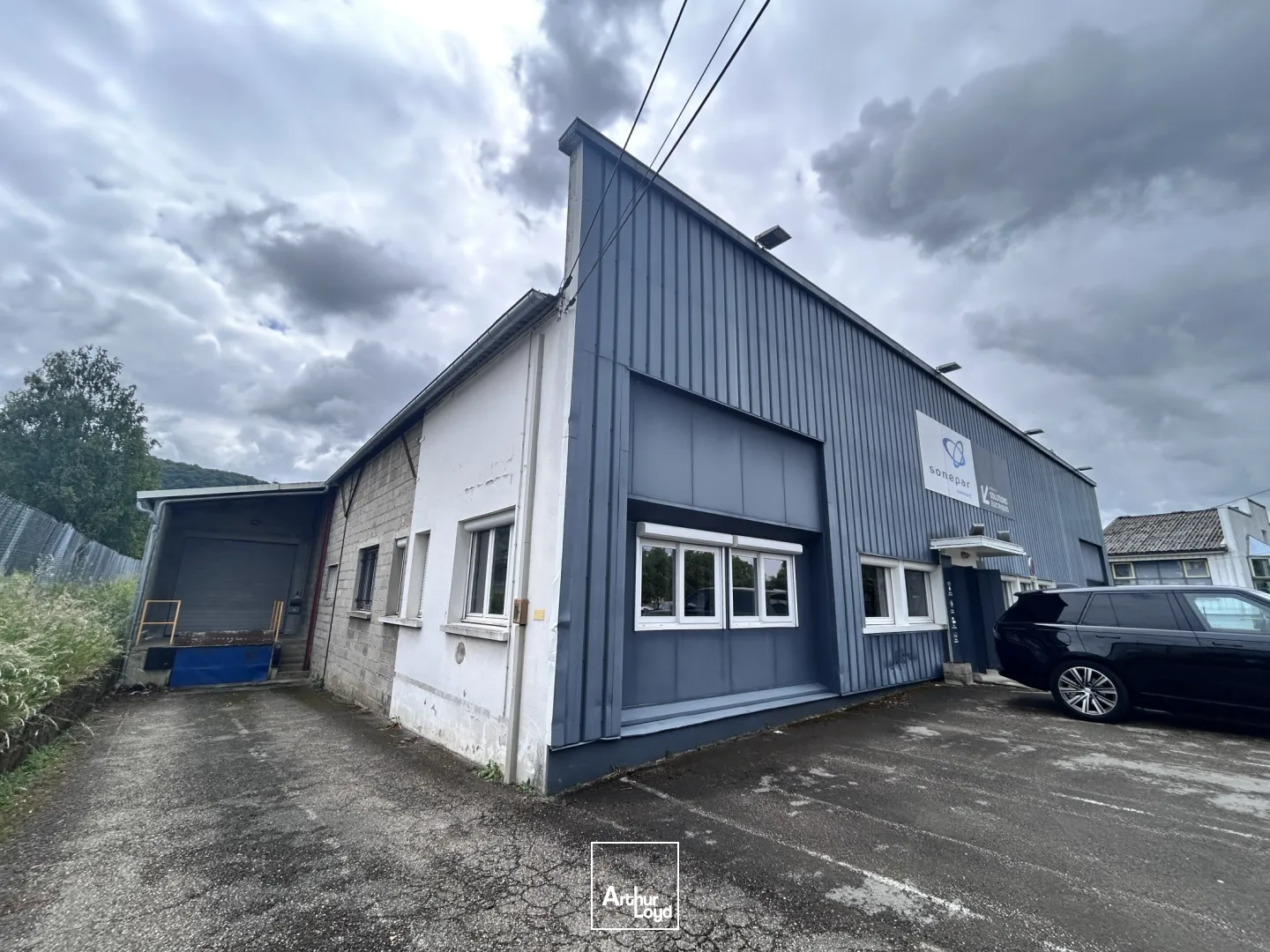 Locaux d'activité & Entrepôts - Vente - LONS LE SAUNIER - 39000 - 1978-1978 - 7661065