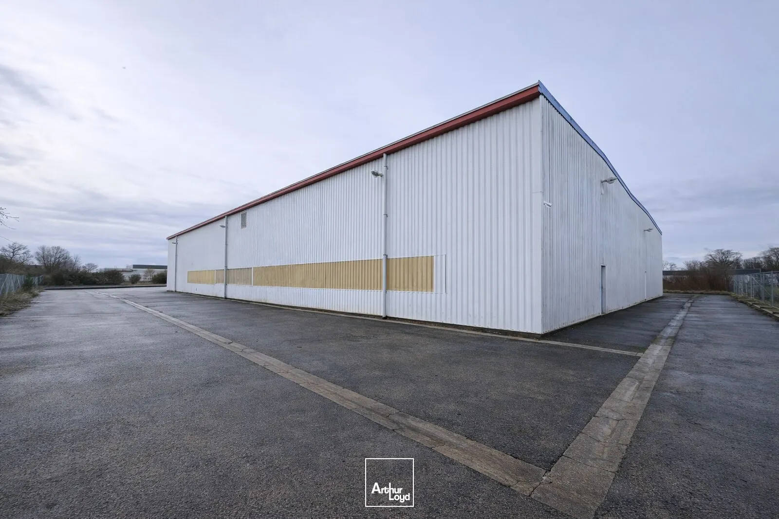 Locaux d'activité & Entrepôts - Location - SAINT CYR EN VAL - 45590 - 1556.31-1556.31 - 7661123