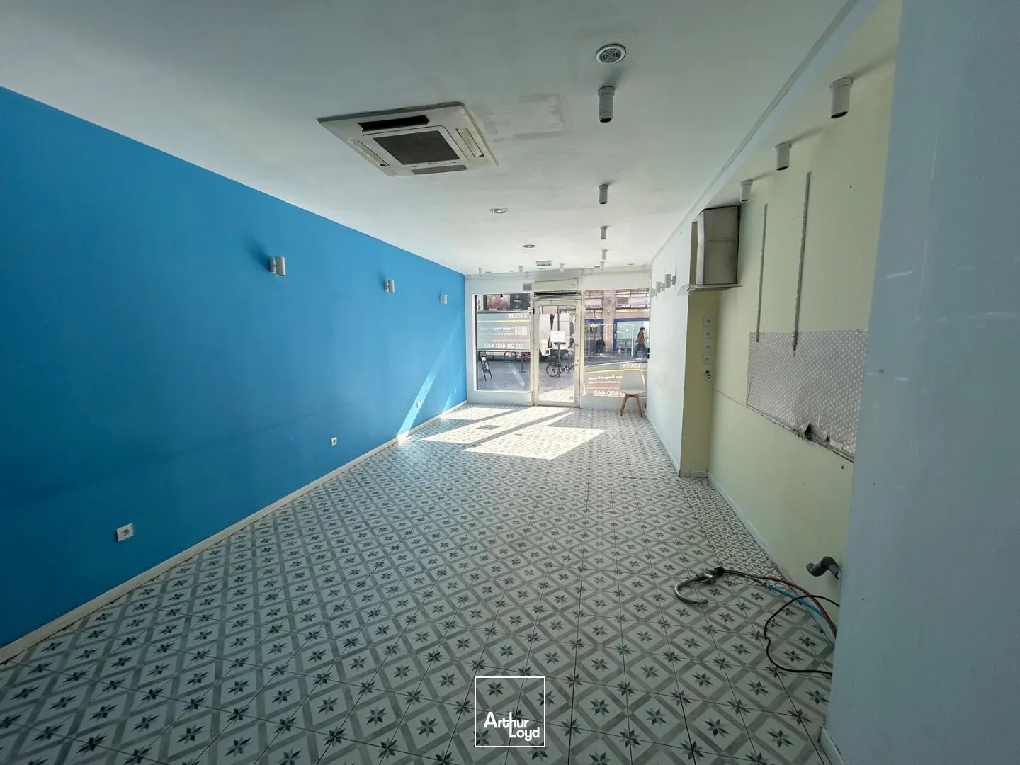 Locaux commerciaux - Location - LILLE - 59000 - 20-70 - 7661160