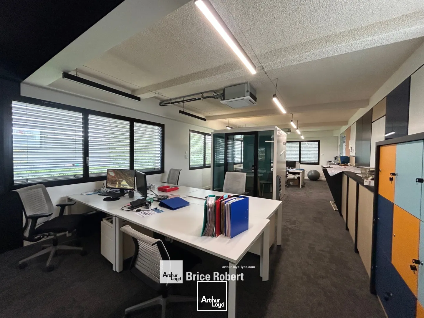 Locaux d'activité & Entrepôts - Location - DECINES CHARPIEU - 69150 - 500-500 - 7661355