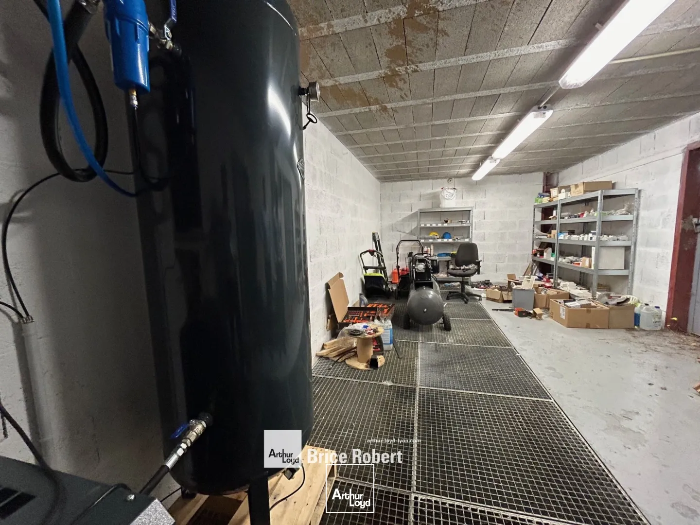 Locaux d'activité & Entrepôts - Vente - VILLETTE D'ANTHON - 38280 - 1652-1652 - 7661409