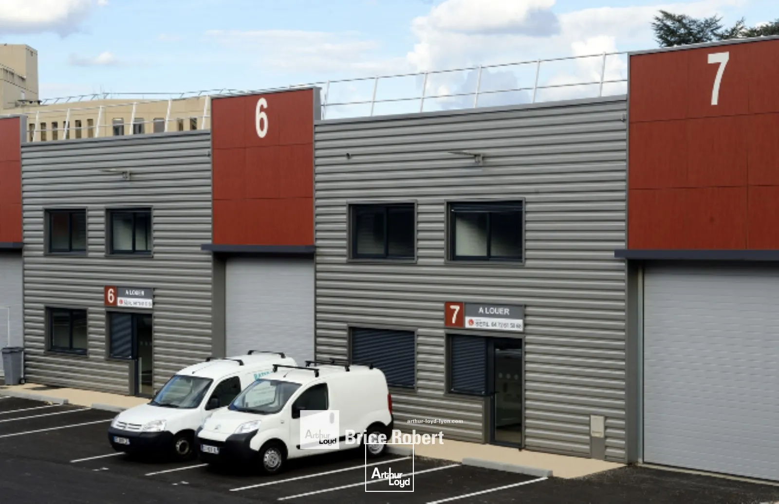 Locaux d'activité & Entrepôts - Location - VILLEURBANNE - 69100 - 275-1502 - 7661431