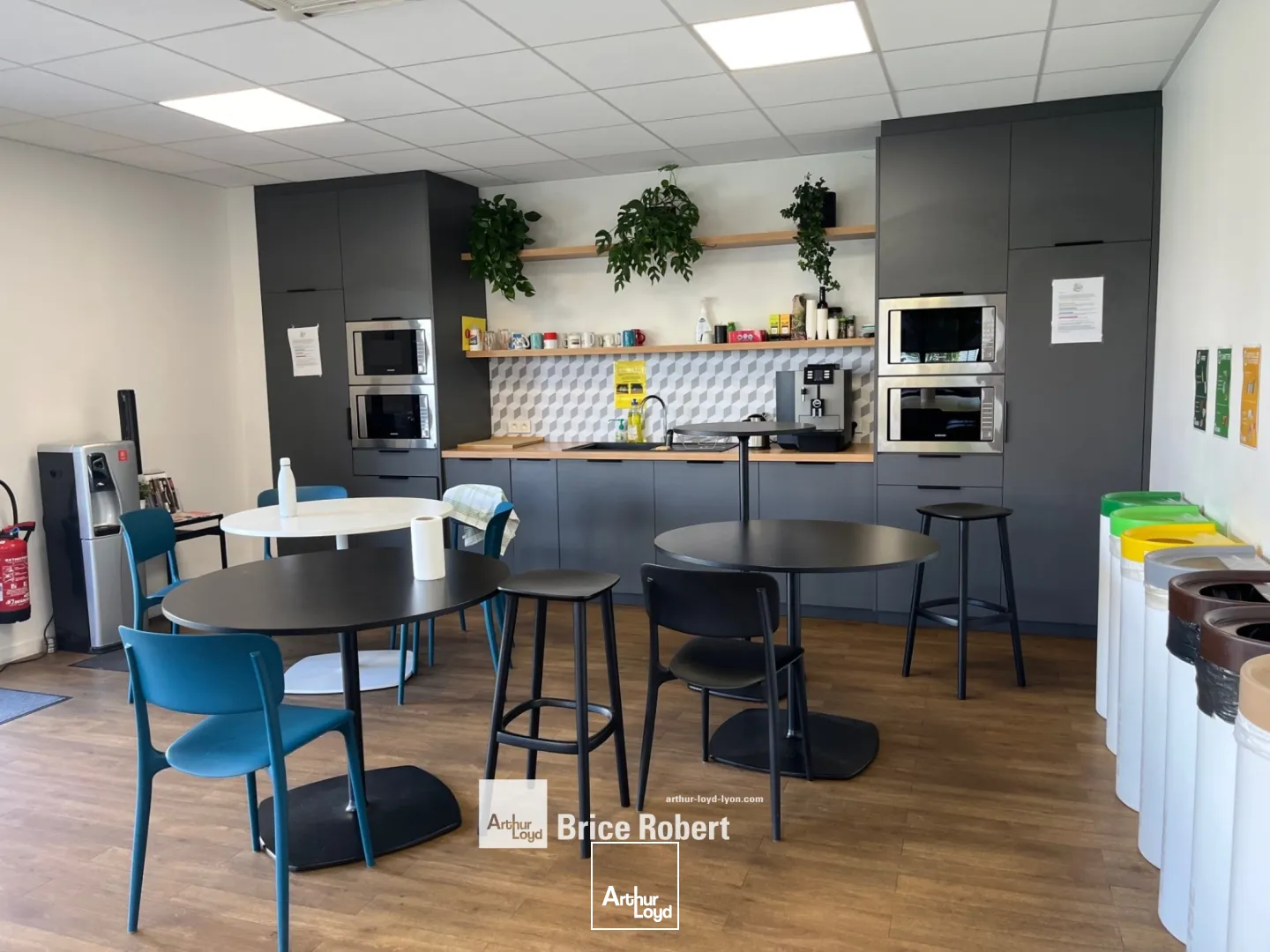 Locaux d'activité & Entrepôts - Location - JONAGE - 69330 - 3430-3430 - 7661464