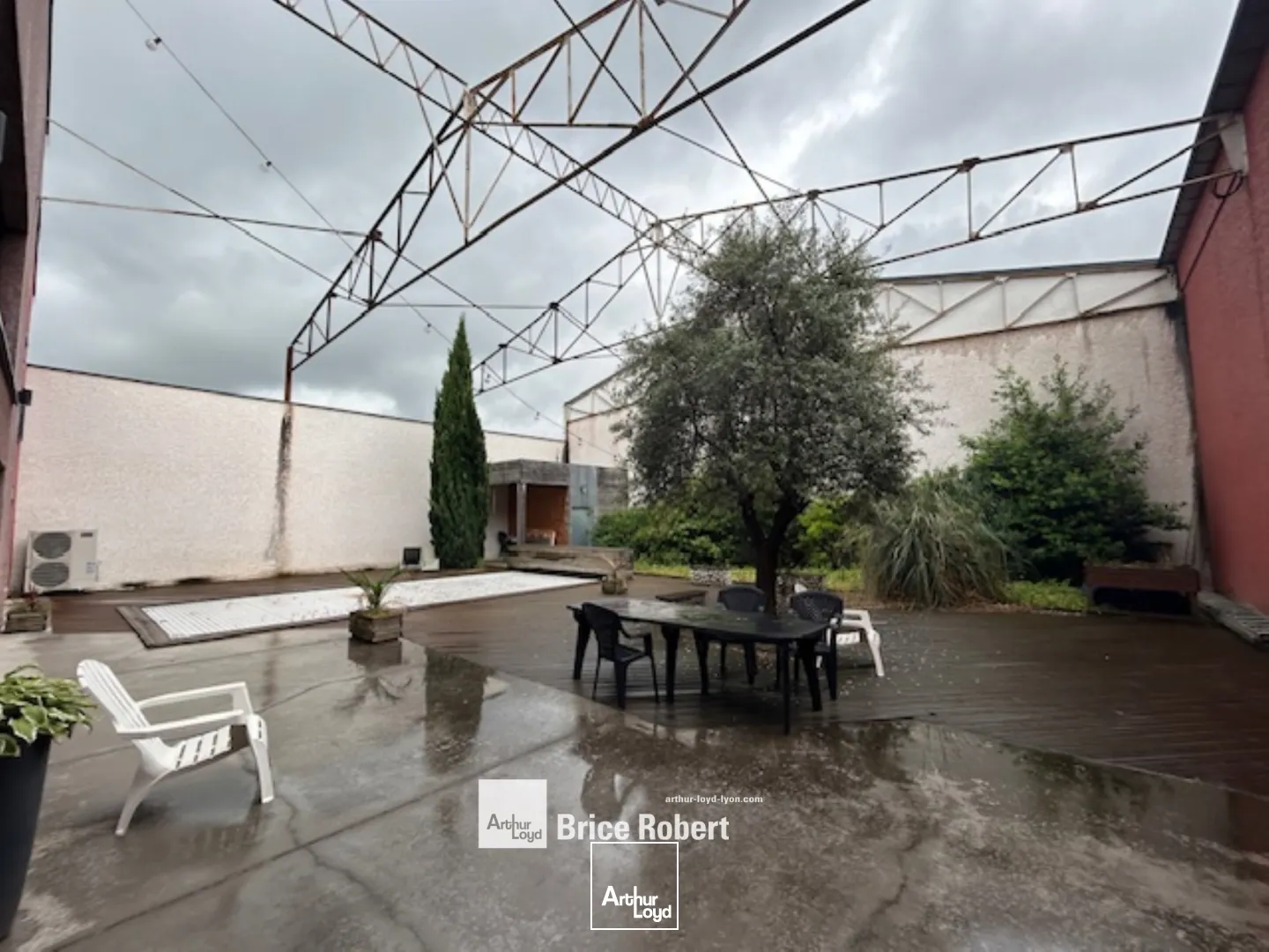 Locaux d'activité & Entrepôts - Location - DECINES CHARPIEU - 69150 - 420-3162 - 7661482