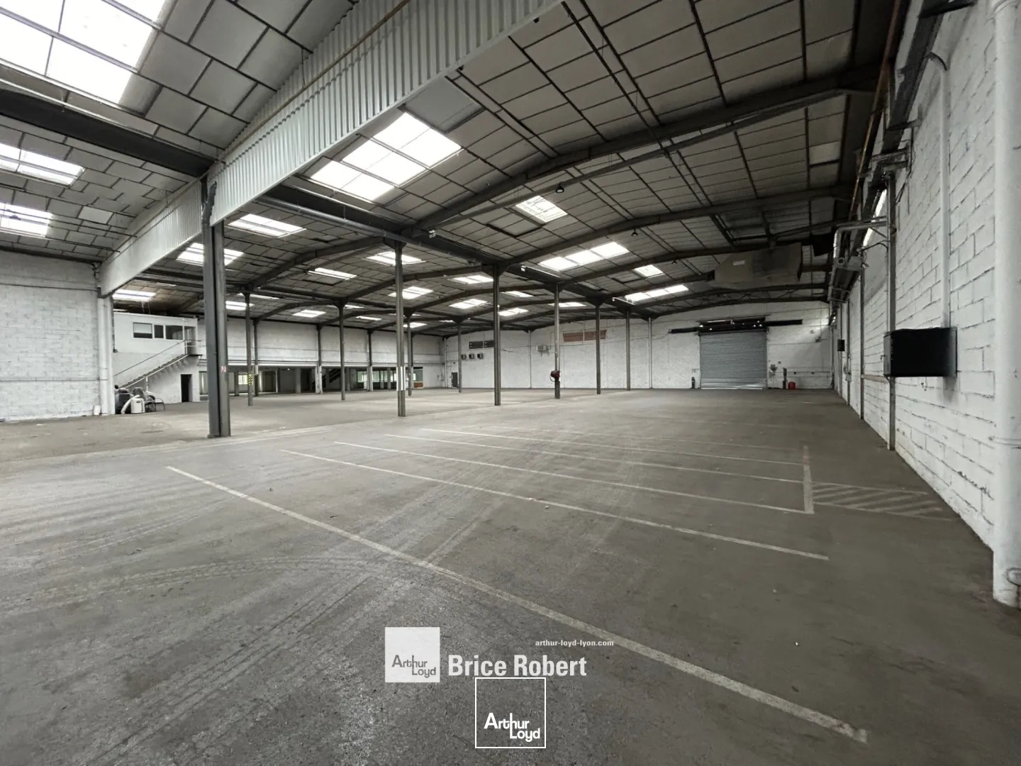 Locaux d'activité & Entrepôts - Location - VAULX EN VELIN - 69120 - 3260-3260 - 7661501