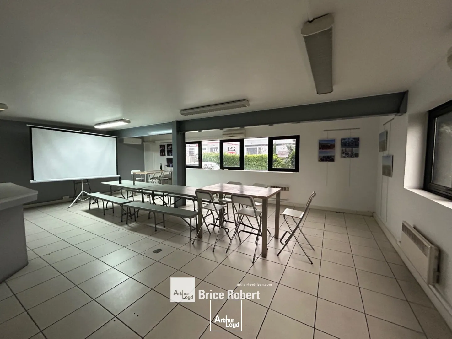 Locaux d'activité & Entrepôts - Location - GENAS - 69740 - 1858-1858 - 7661526