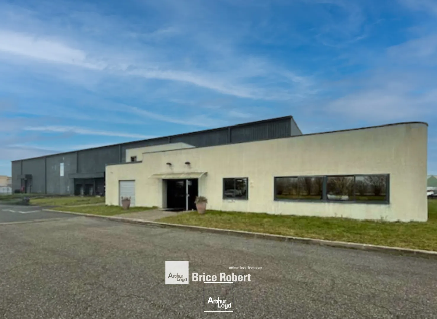 Locaux d'activité & Entrepôts - Location - SAINT ANDRE DE CORCY - 01390 - 3930-3930 - 7661551