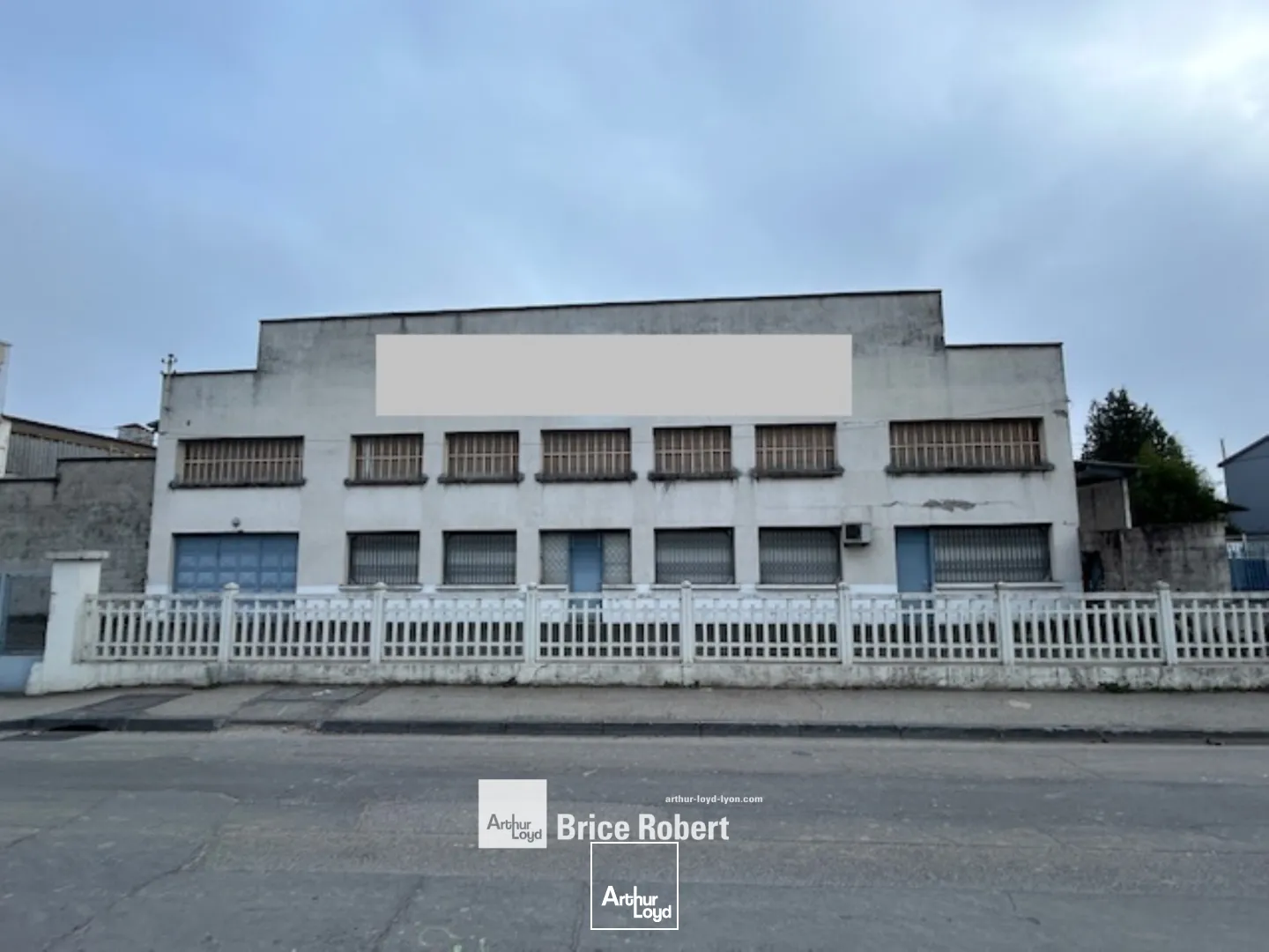 Locaux d'activité & Entrepôts - Location - VILLEURBANNE - 69100 - 2000-2000 - 7661552