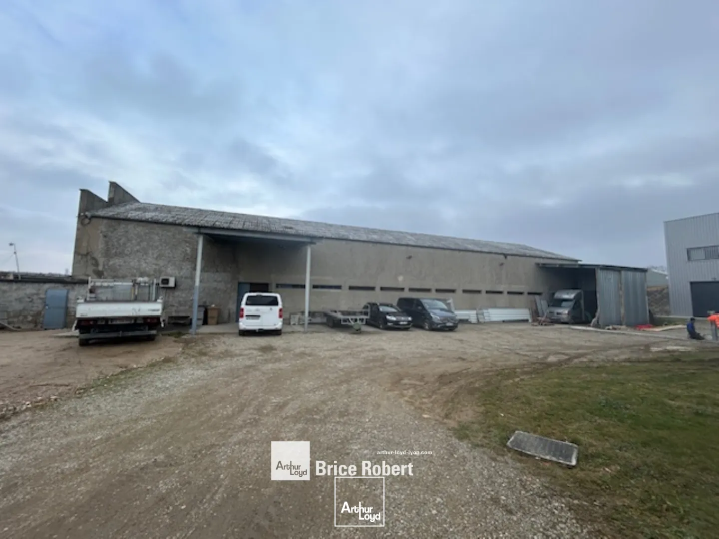 Locaux d'activité & Entrepôts - Location - VILLEURBANNE - 69100 - 2000-2000 - 7661556