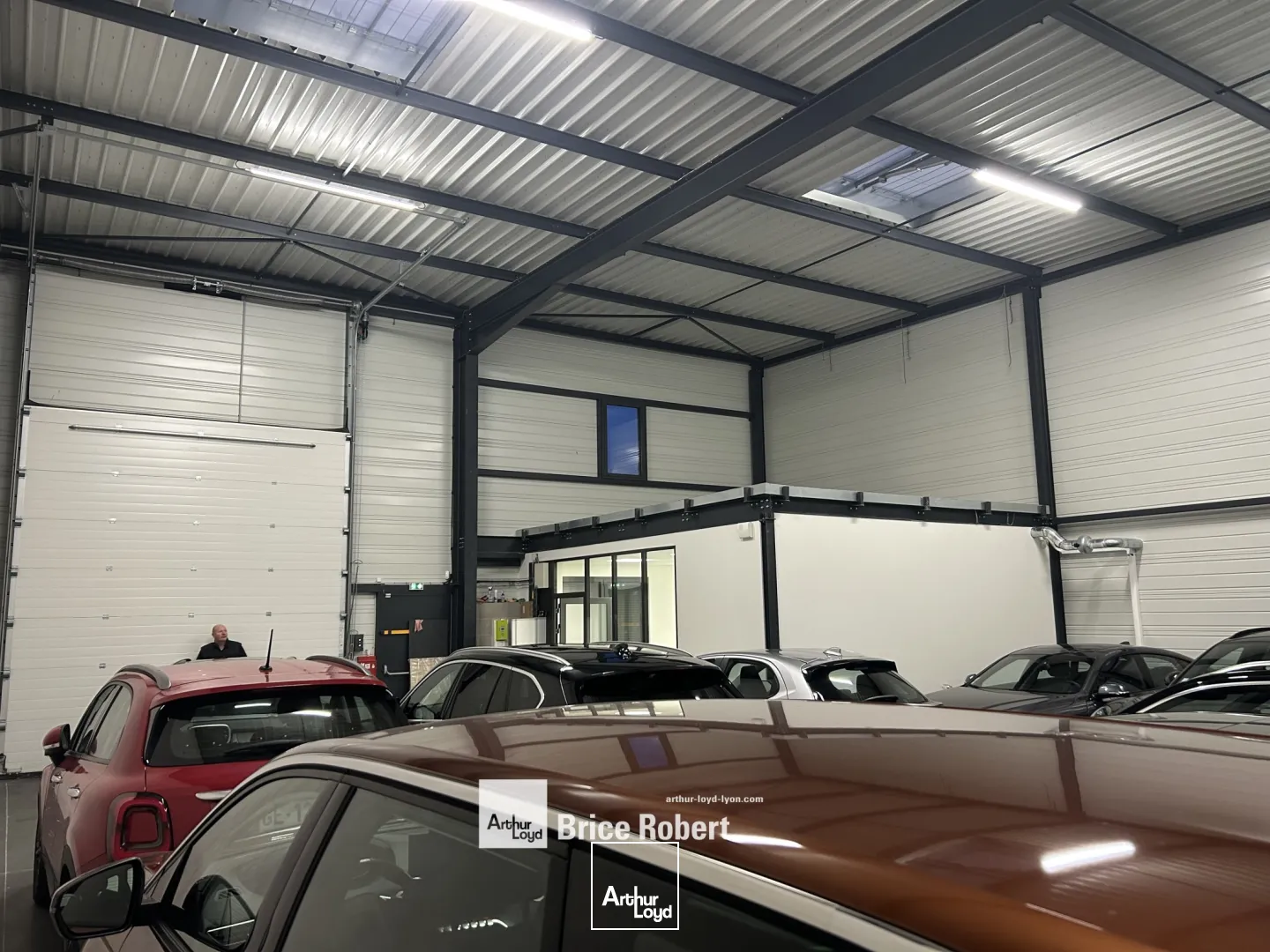 Locaux d'activité & Entrepôts - Location - CHASSIEU - 69680 - 229-229 - 7661568