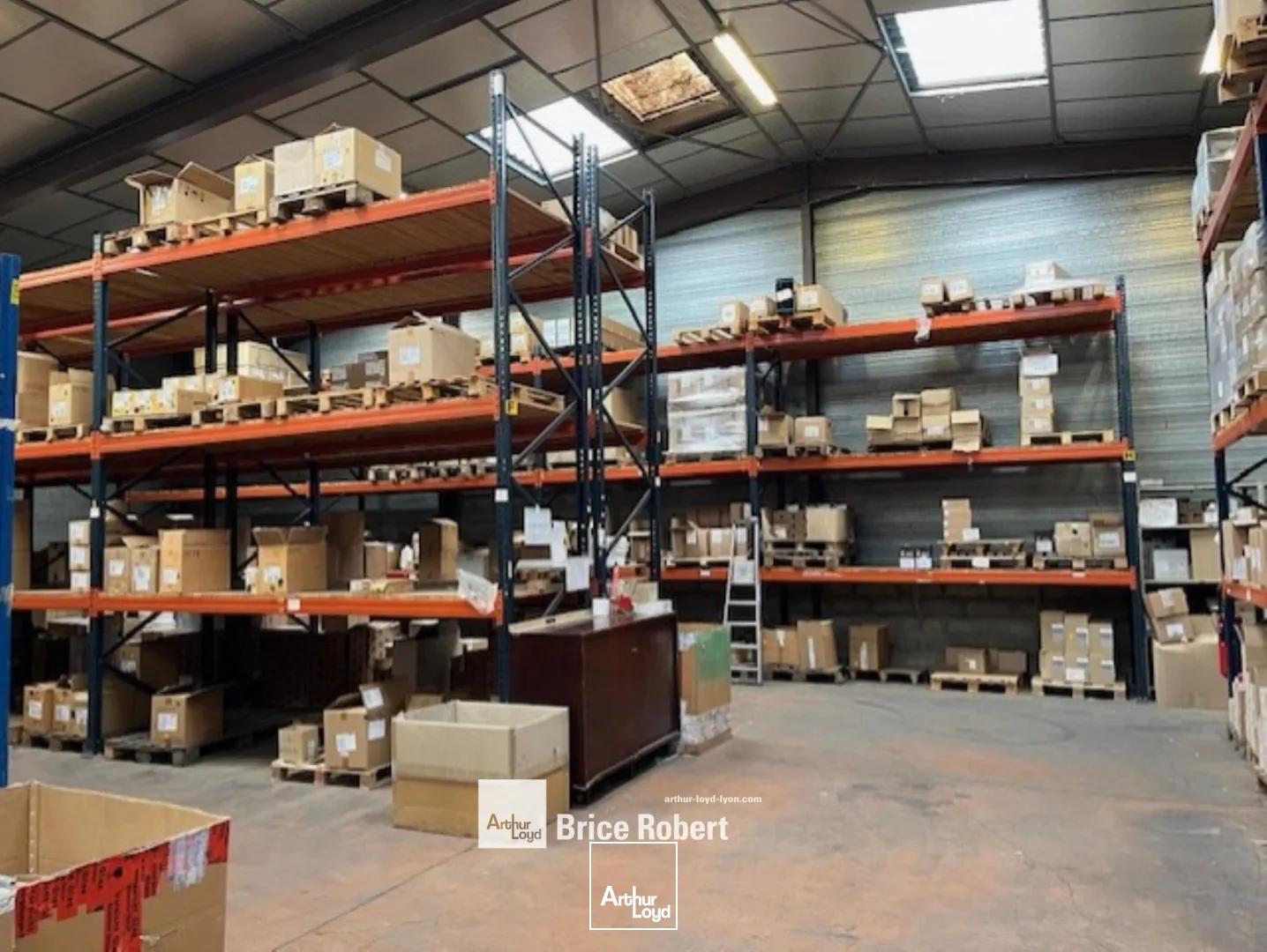 Locaux d'activité & Entrepôts - Location - CHASSIEU - 69680 - 1500-1500 - 7661573