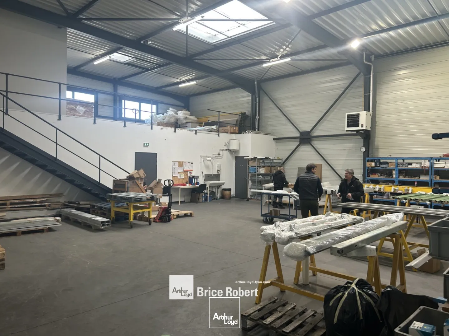 Locaux d'activité & Entrepôts - Location - CHASSIEU - 69680 - 365-365 - 7661577