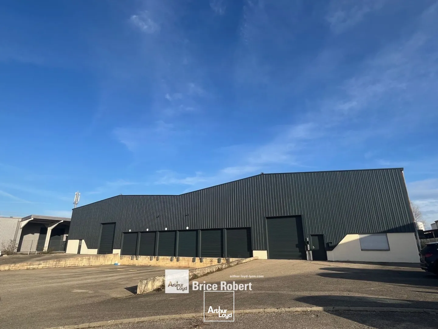 Locaux d'activité & Entrepôts - Location - MEYZIEU - 69330 - 982-1968 - 7661586