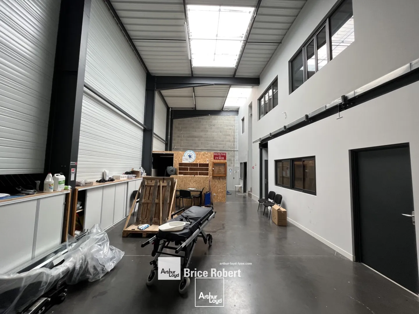 Locaux d'activité & Entrepôts - Location - SATHONAY CAMP - 69580 - 230-230 - 7661598