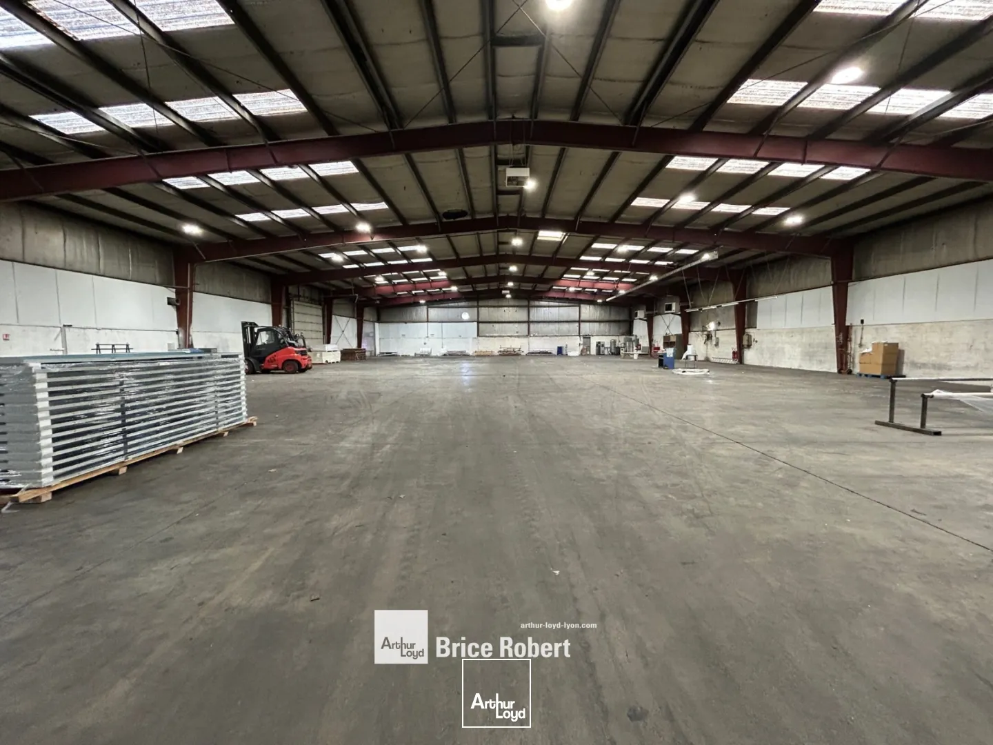 Locaux d'activité & Entrepôts - Location - BRIGNAIS - 69530 - 1600-1600 - 7661624
