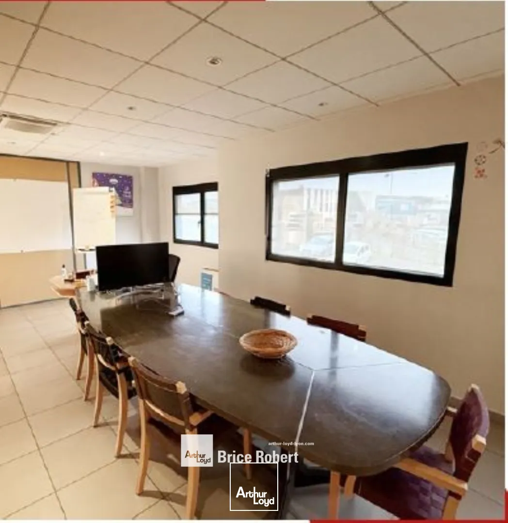 Locaux d'activité & Entrepôts - Location - FLEURIEUX SUR L'ARBRESLE - 69210 - 1980-1980 - 7661632