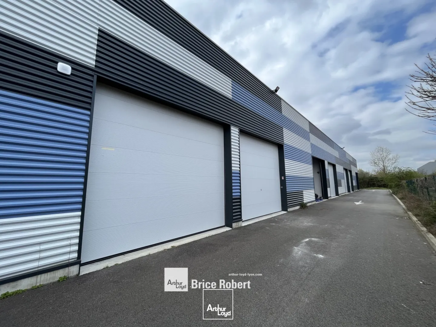 Locaux d'activité & Entrepôts - Location - DAGNEUX - 01120 - 157-157 - 7661635