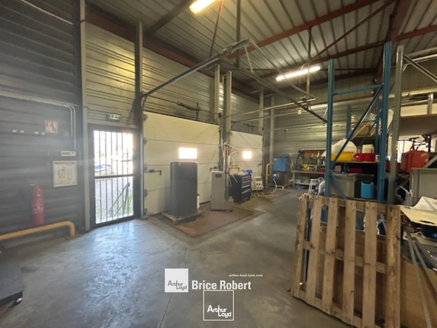 Locaux d'activité & Entrepôts - Location - MESSIMY - 69510 - 1336-1336 - 7661669