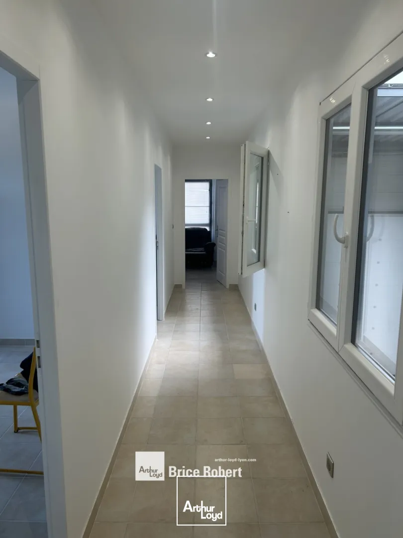 Locaux d'activité & Entrepôts - Location - CORBAS - 69960 - 324-324 - 7661702