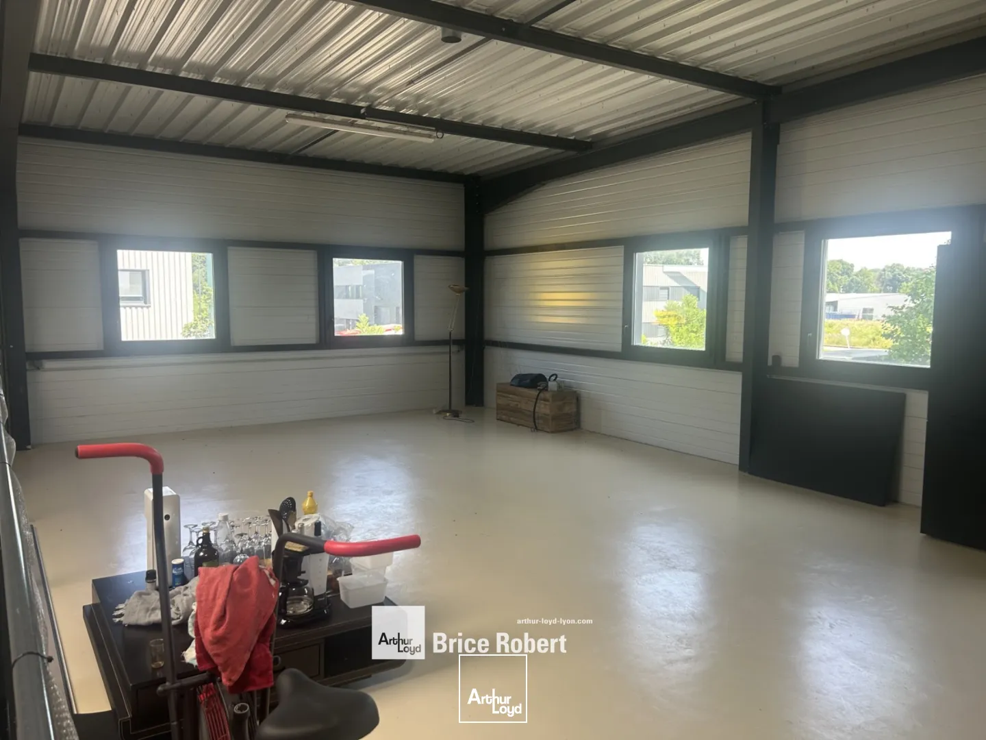 Locaux d'activité & Entrepôts - Location - GENAY - 69730 - 168-168 - 7661729