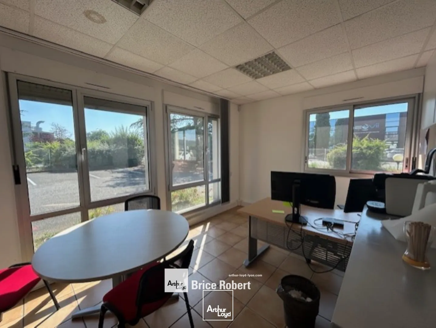 Locaux d'activité & Entrepôts - Vente - CHASSIEU - 69680 - 1354-1354 - 7661748