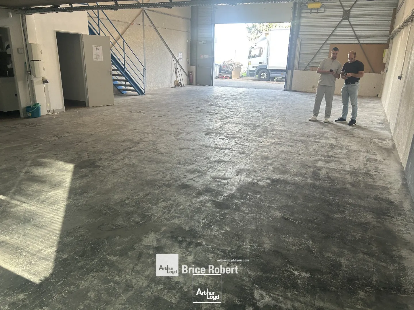 Locaux d'activité & Entrepôts - Location - BRIGNAIS - 69530 - 230-230 - 7661843