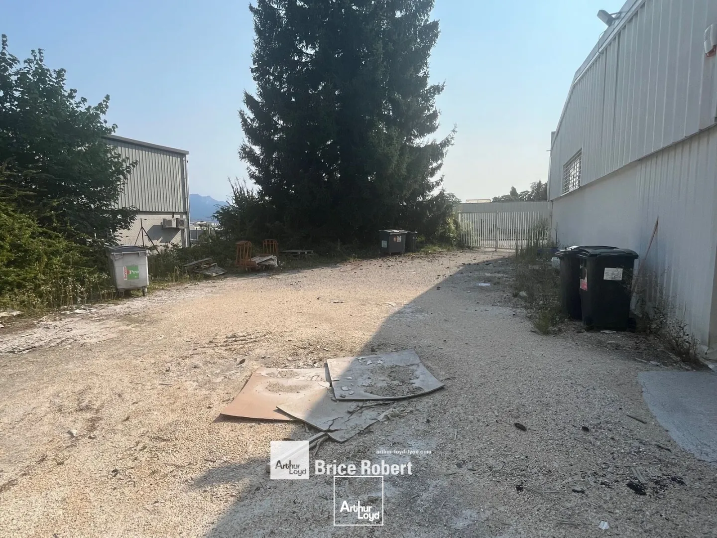 Locaux d'activité & Entrepôts - Location - VOIRON - 38500 - 414-414 - 7661861