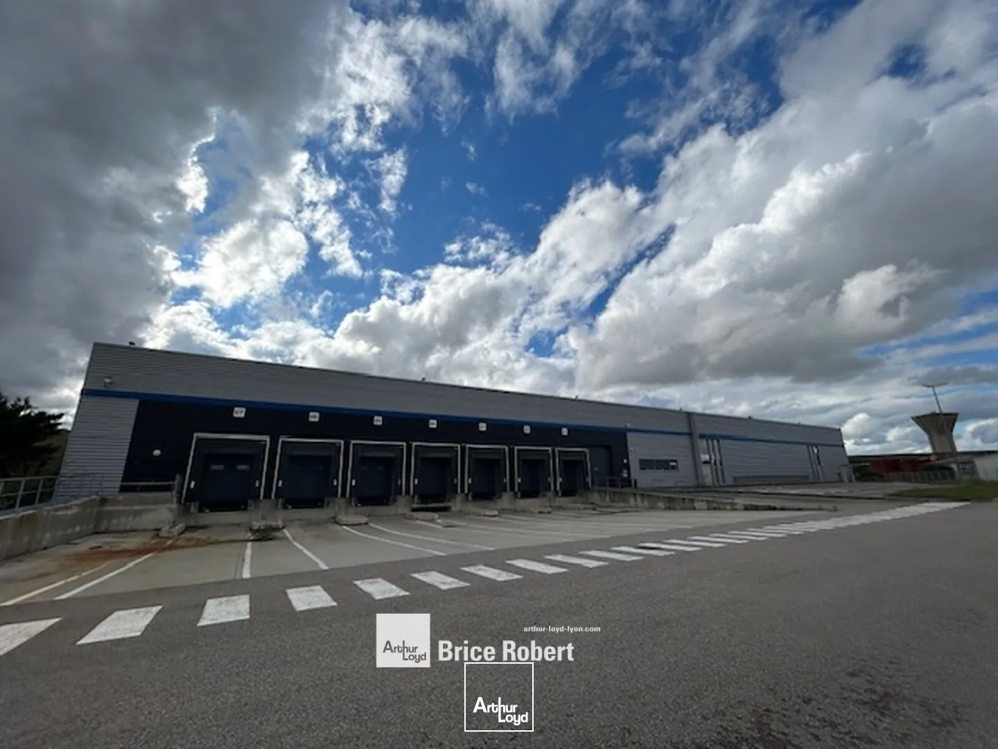 Locaux d'activité & Entrepôts - Location - CORBAS - 69960 - 7064-7064 - 7661864