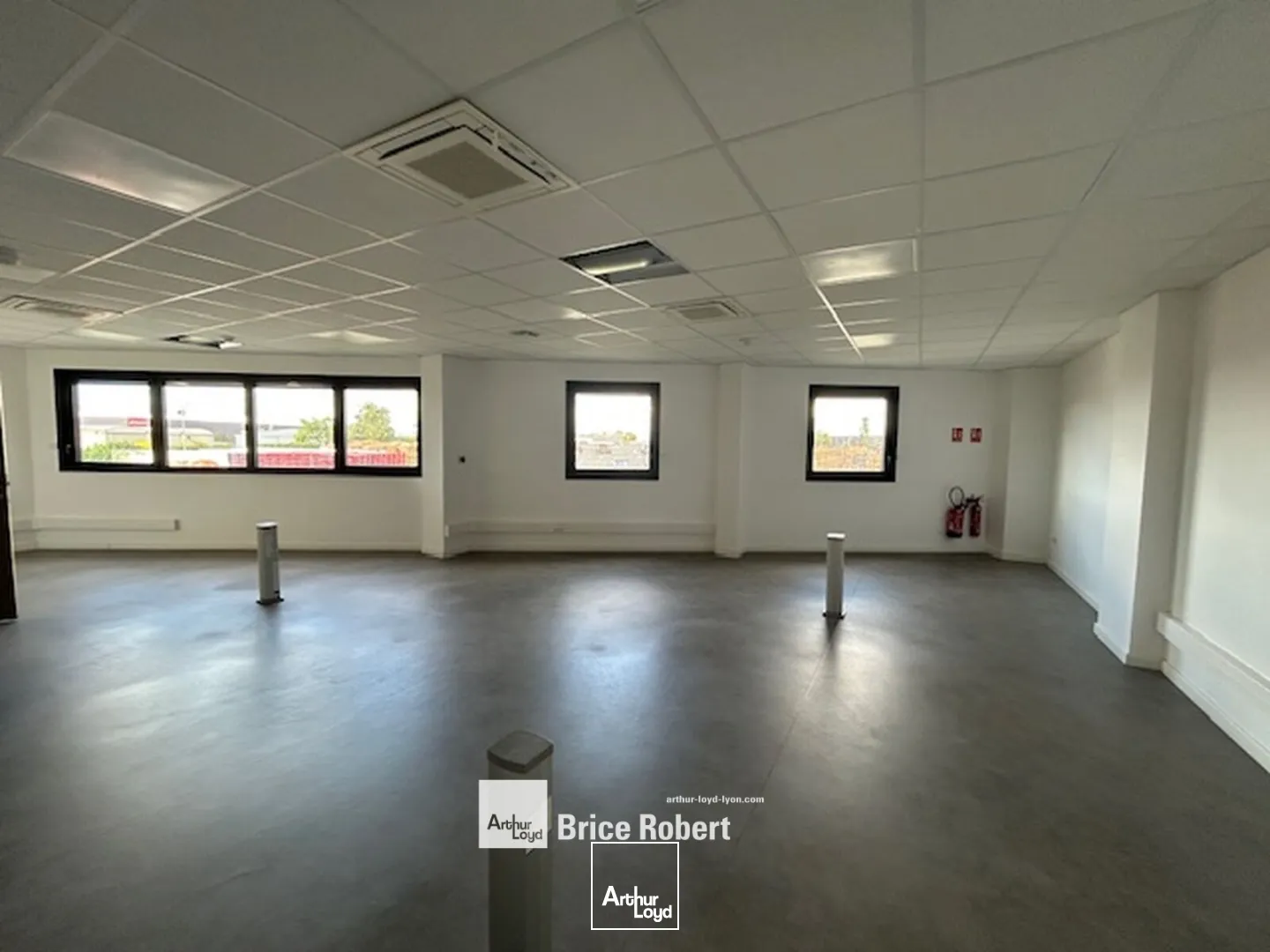 Locaux d'activité & Entrepôts - Location - CORBAS - 69960 - 7064-7064 - 7661869