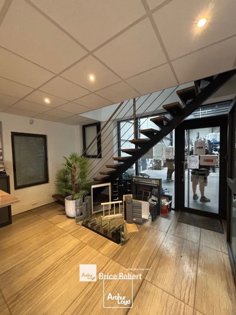 Locaux d'activité & Entrepôts - Location - CHASSIEU - 69680 - 600-600 - 7661976