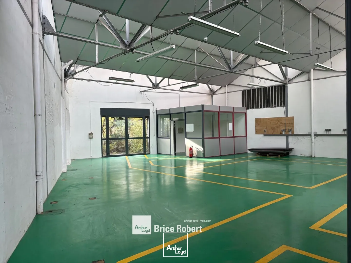 Locaux d'activité & Entrepôts - Location - LYON - 69007 - 642-642 - 7661999