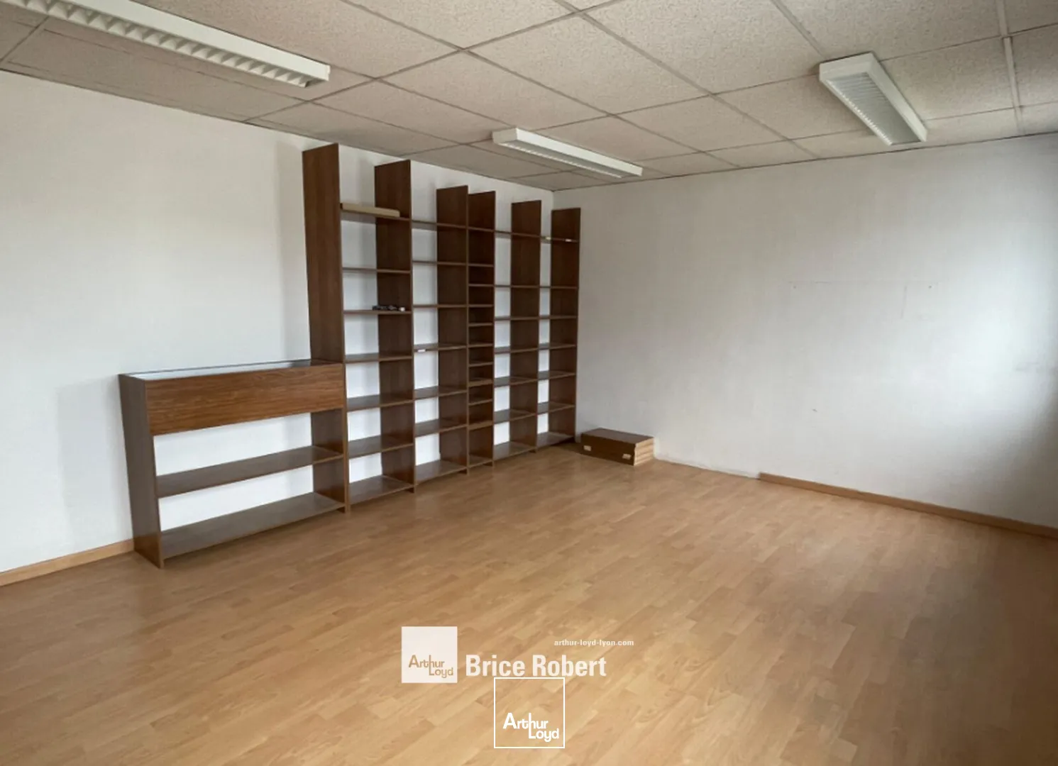 Locaux d'activité & Entrepôts - Location - CHASSIEU - 69680 - 806-806 - 7662040