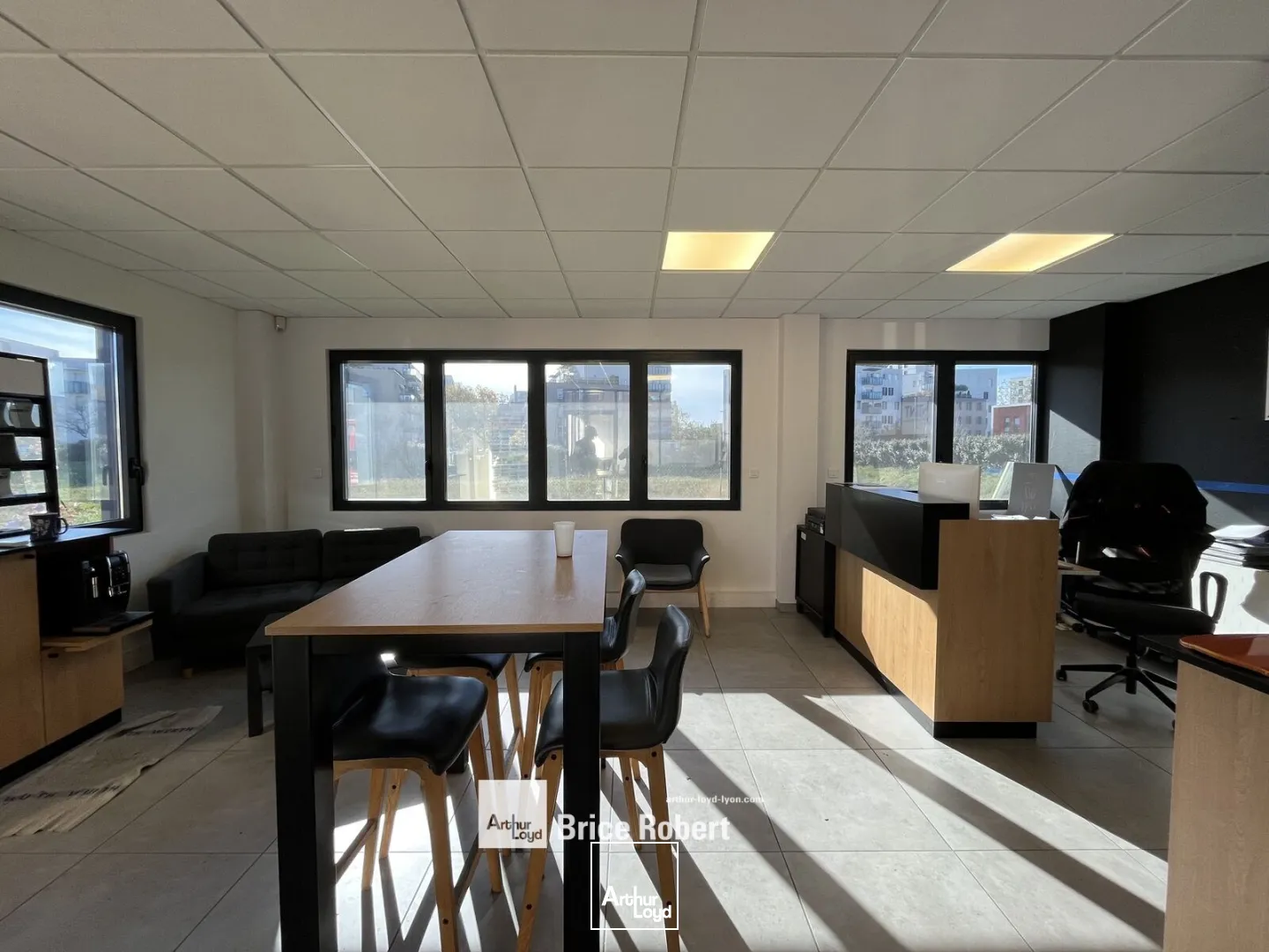 Locaux d'activité & Entrepôts - Location - SAINT FONS - 69190 - 267-267 - 7662069