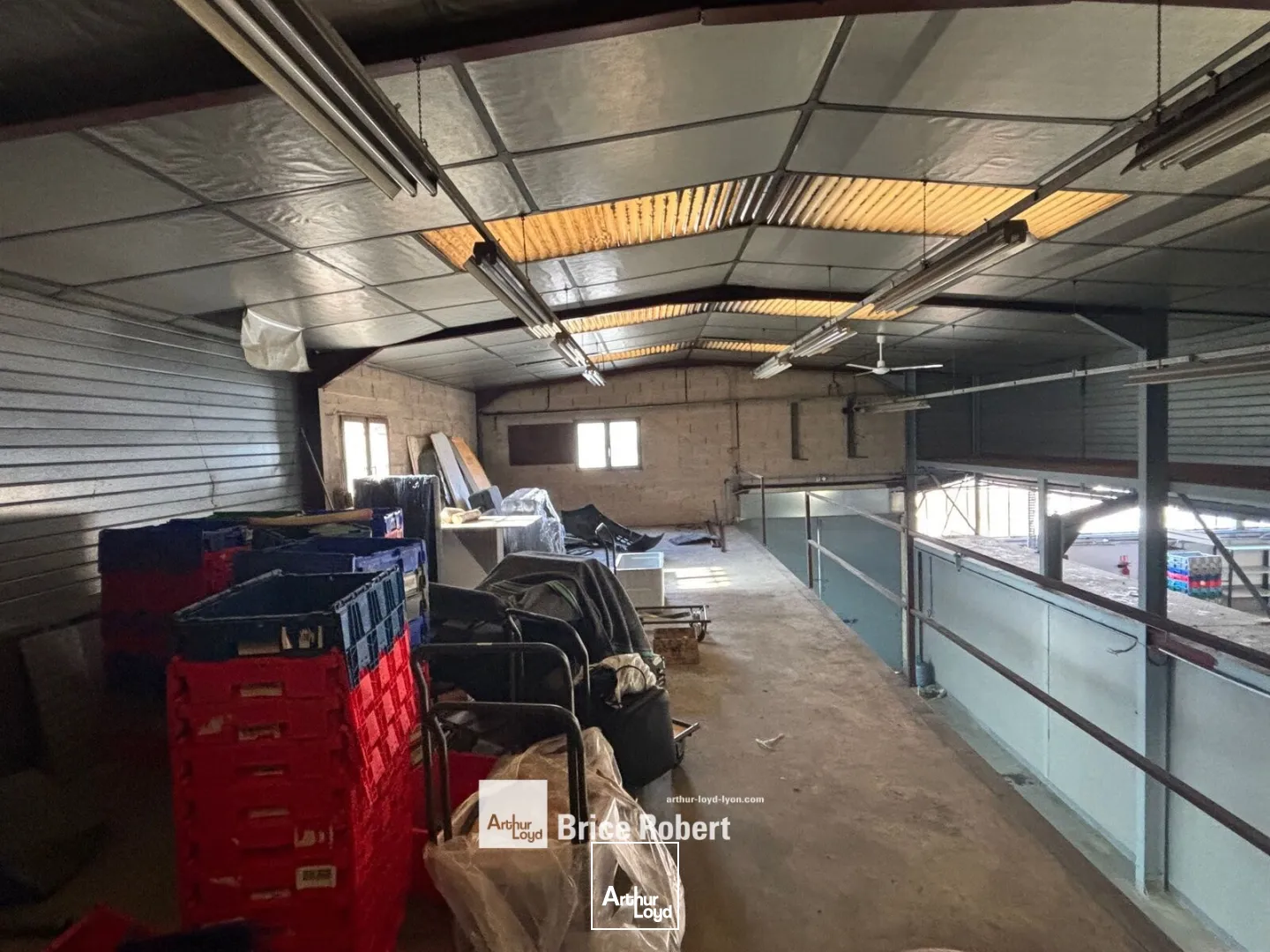 Locaux d'activité & Entrepôts - Location - VAULX EN VELIN - 69120 - 480-480 - 7662098