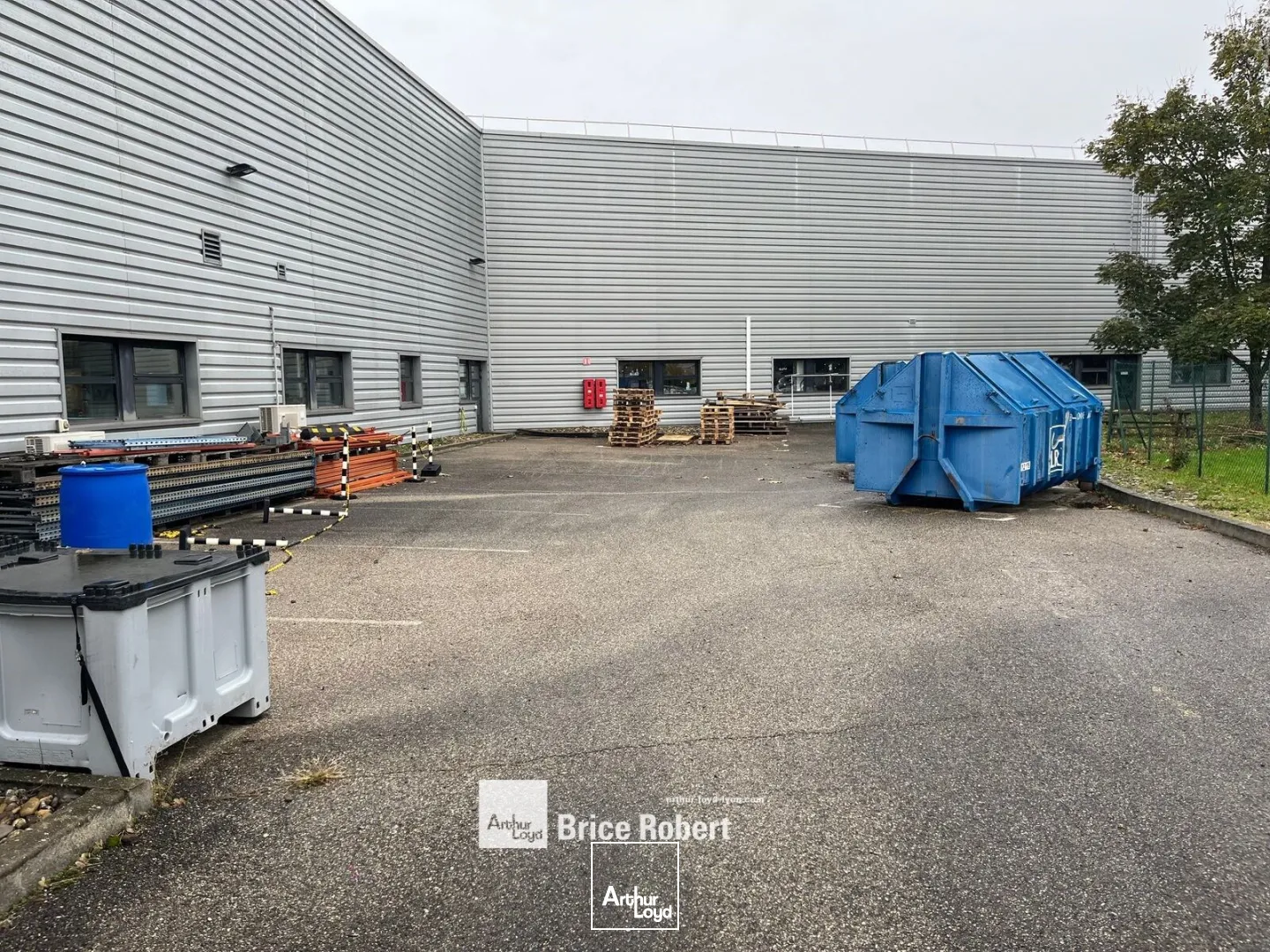 Locaux d'activité & Entrepôts - Location - MIONS - 69780 - 2338-2338 - 7662113