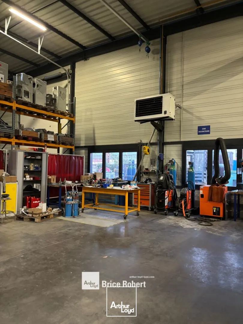 Locaux d'activité & Entrepôts - Location - SAINT FONS - 69190 - 1600-1600 - 7662121