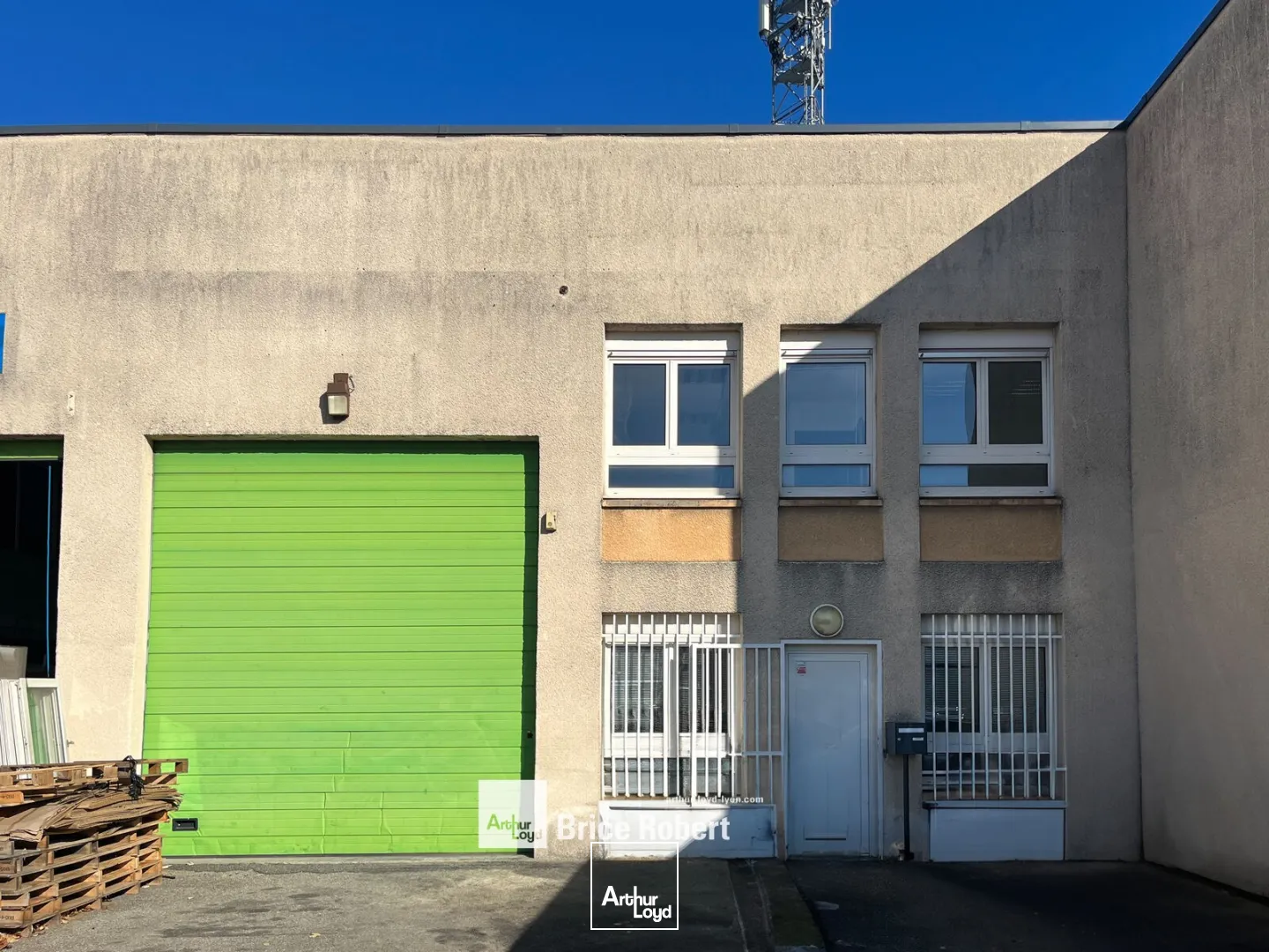 Locaux d'activité & Entrepôts - Location - VENISSIEUX - 69200 - 375-375 - 7662124