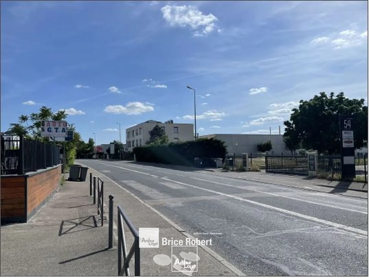 Locaux d'activité & Entrepôts - Location - CHASSIEU - 69680 - 890-890 - 7662133