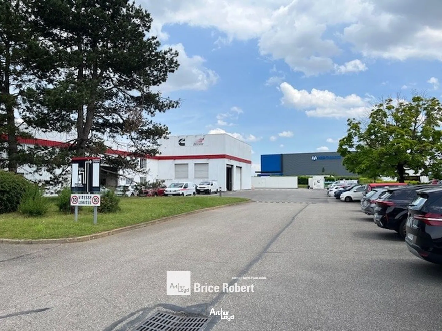 Locaux d'activité & Entrepôts - Vente - CHASSIEU - 69680 - 4635-4635 - 7662148