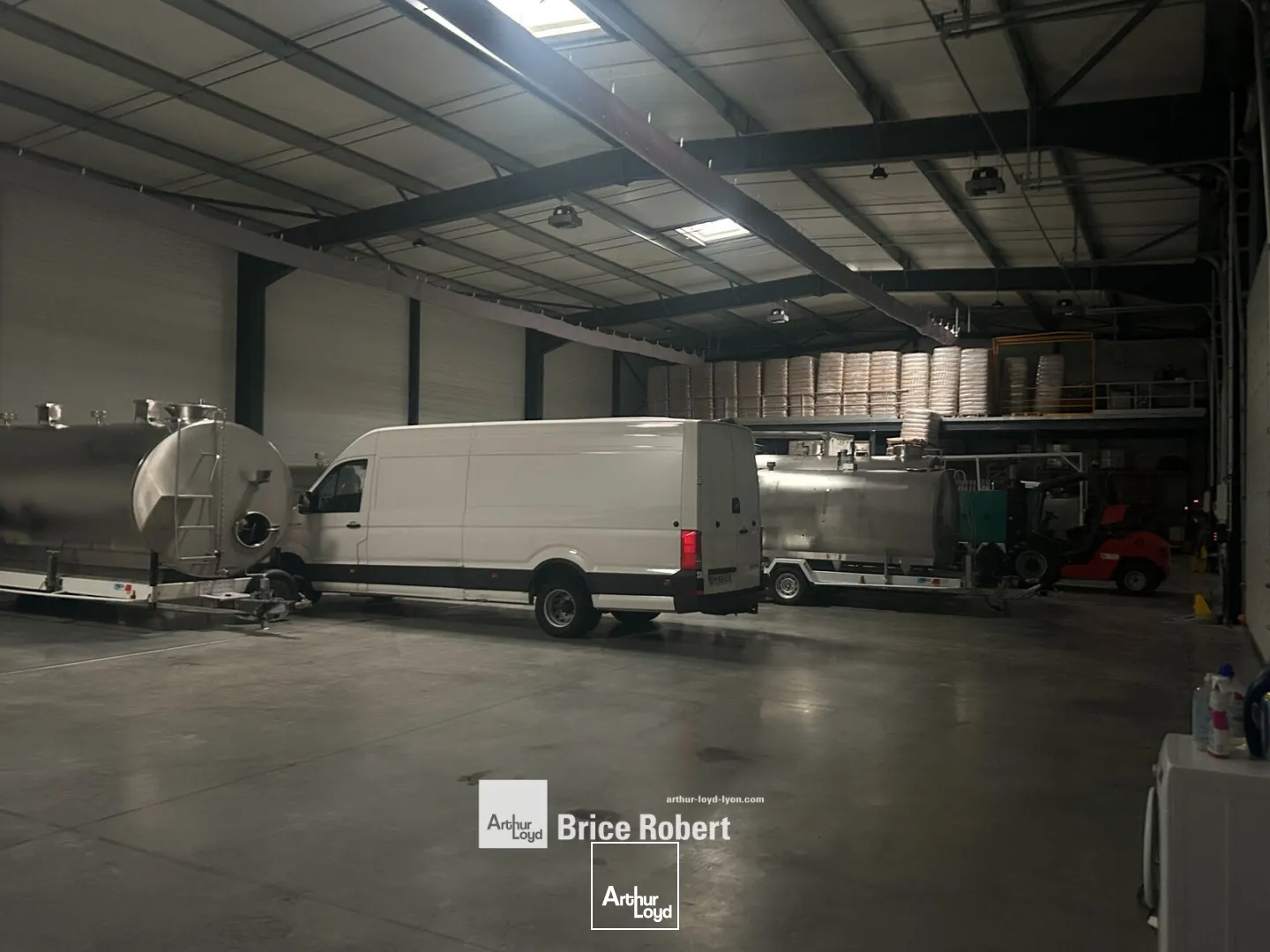 Locaux d'activité & Entrepôts - Vente - BULLY - 69210 - 1200-1200 - 7662202